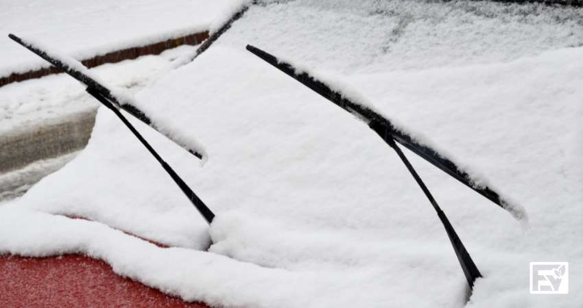 Can-You-Fix-Your-Cars-Wipers-Frozen-to-the-Windshield